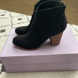Madden girl black boots - style Gretel